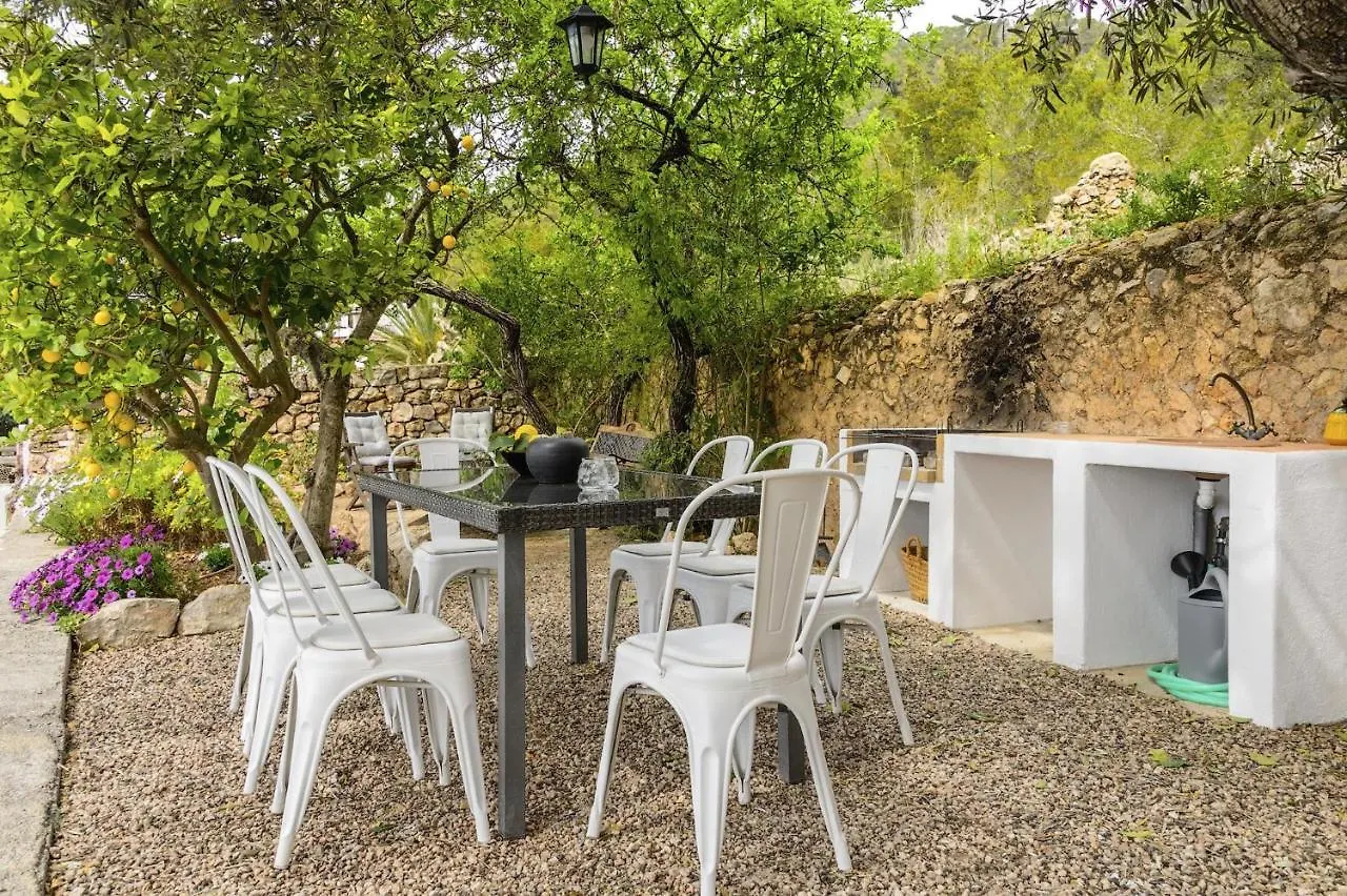 Villa Torre Bes Sant Antoni de Portmany İspanya